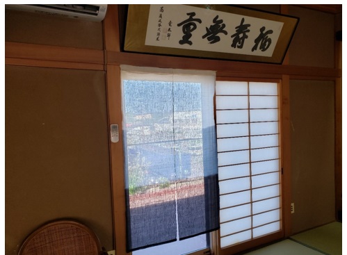初棚