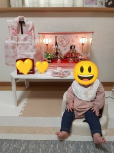 初めてのおひなさま♪