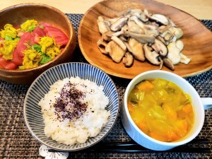 木の食器