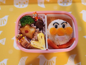 アンパンマン弁当とクッキー作りと