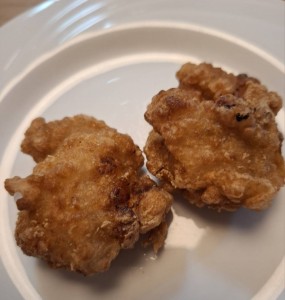 今はやりのから揚げ